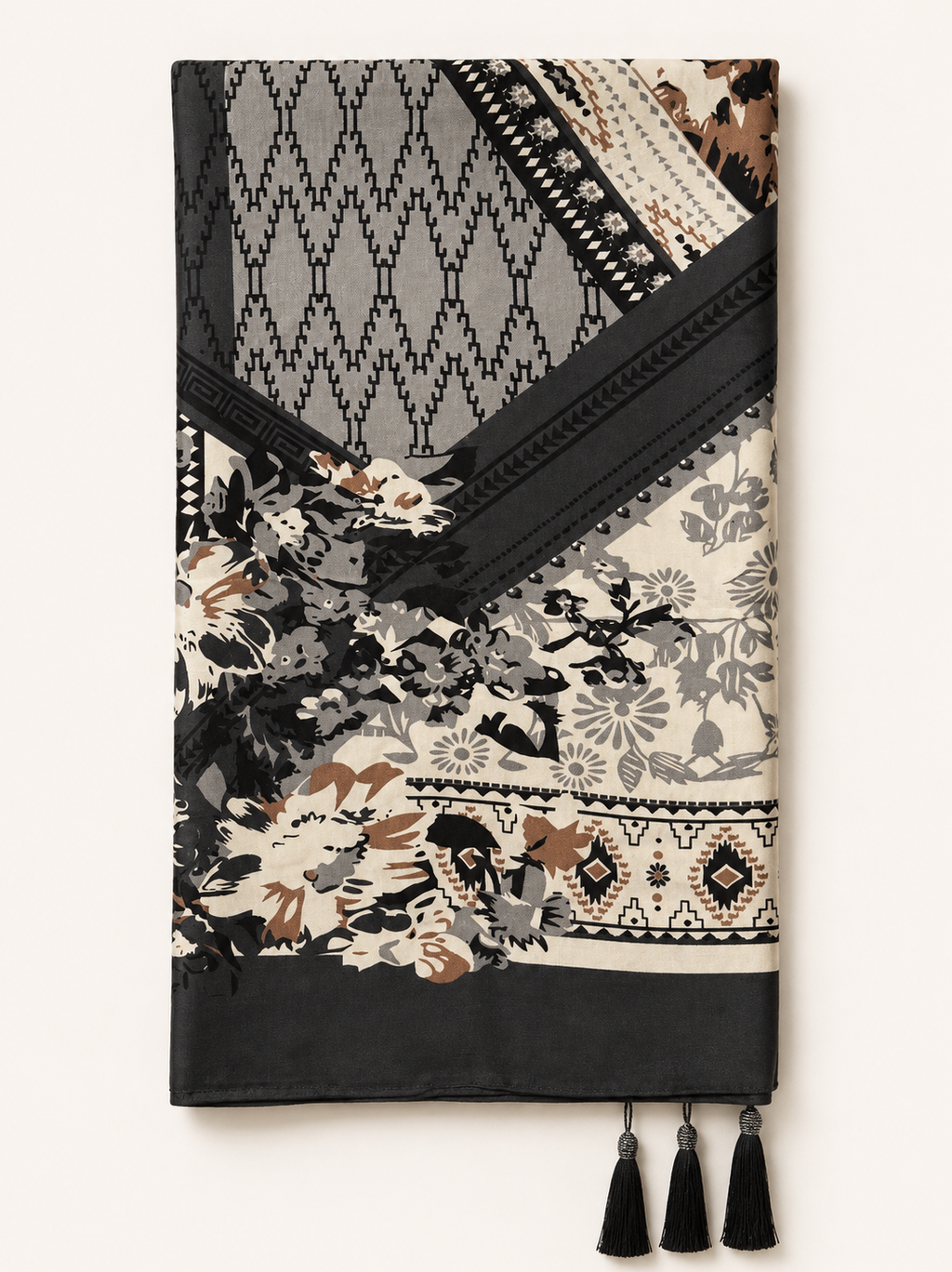 Le Foulard Pompon